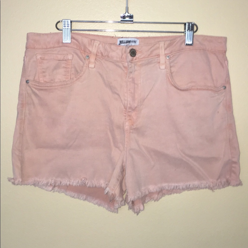 Pastel pink shorts stretchy